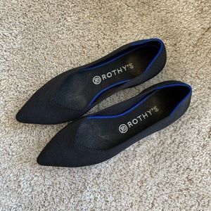 Rothy’s black point flats, washable